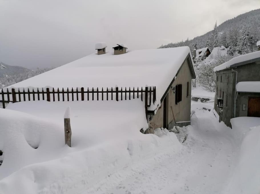 Chalet Del Paese Incantato Moncenisio Exteriör bild